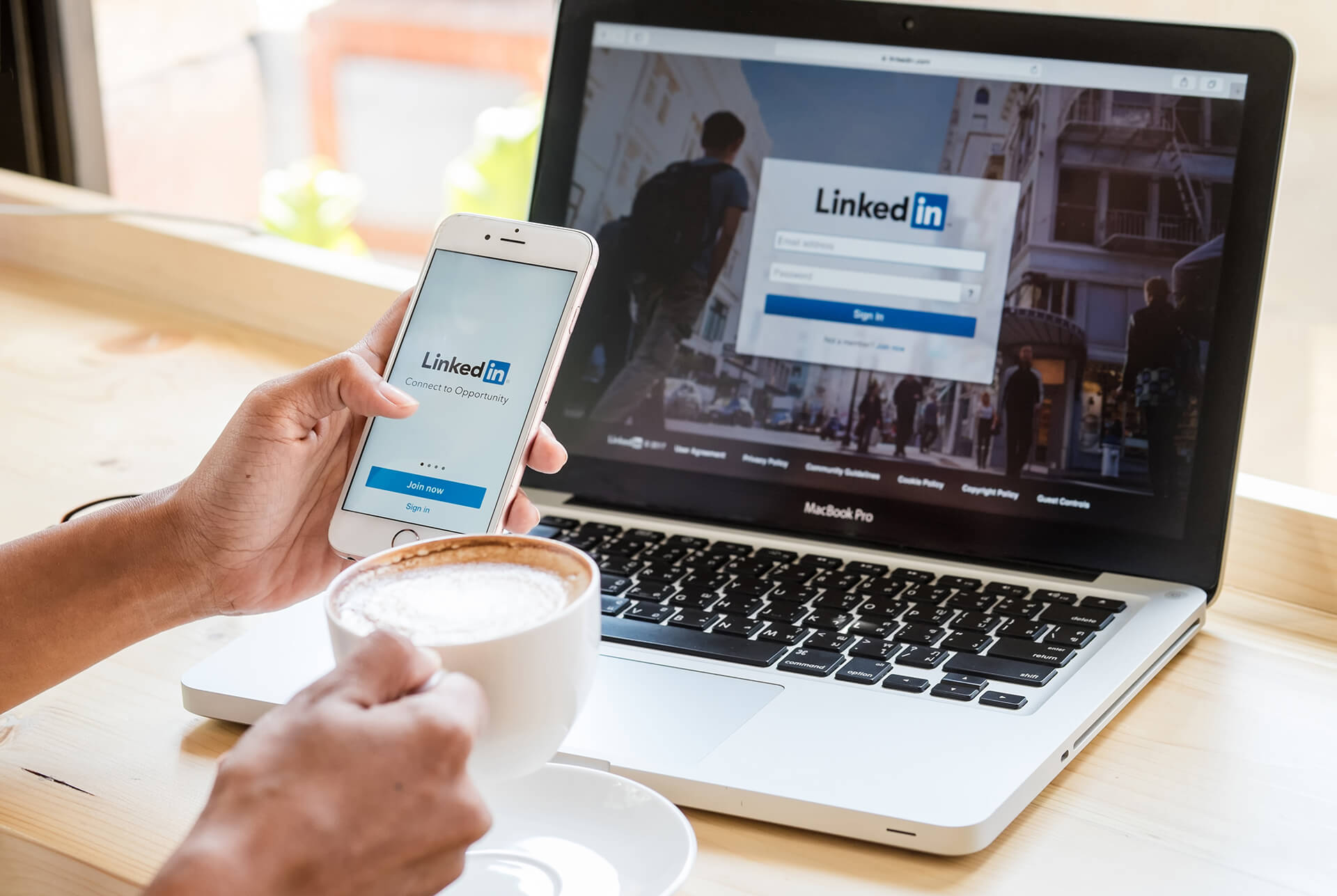 How to Benefit From Your LinkedIn Network