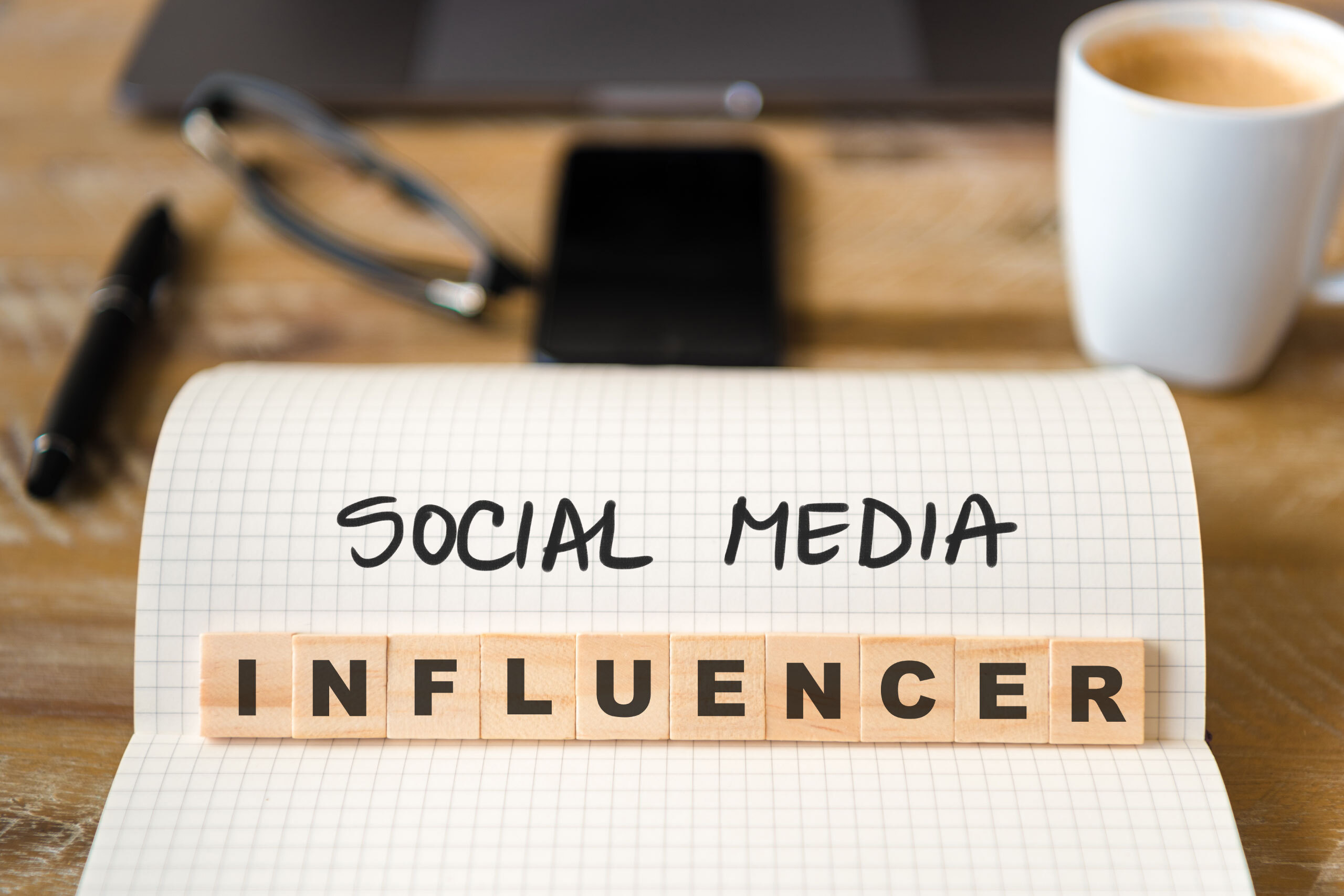 8 Tips For Working With Social Media Influencers